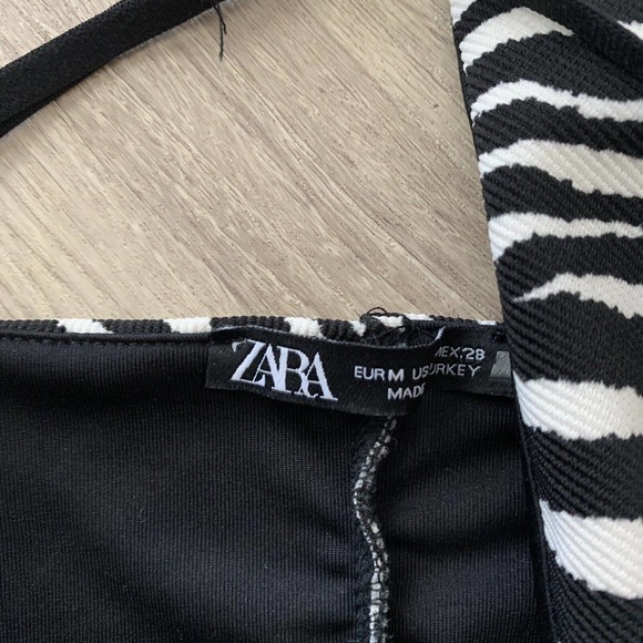 Zara Zebra Print Cropped Tank Cami Bralette - Picture 4 of 5